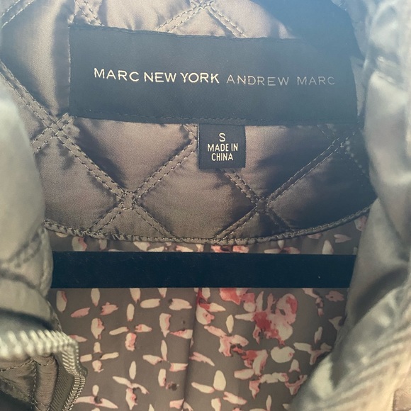 Jacket - Picture 2 of 2